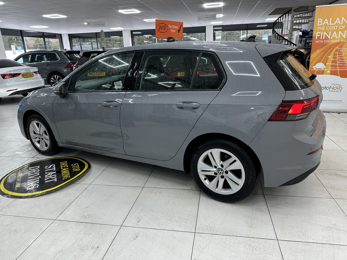 2020 VW GOLF 1.5 TSi LIFE FINISHED in NARDO GREY with ONLY 69K