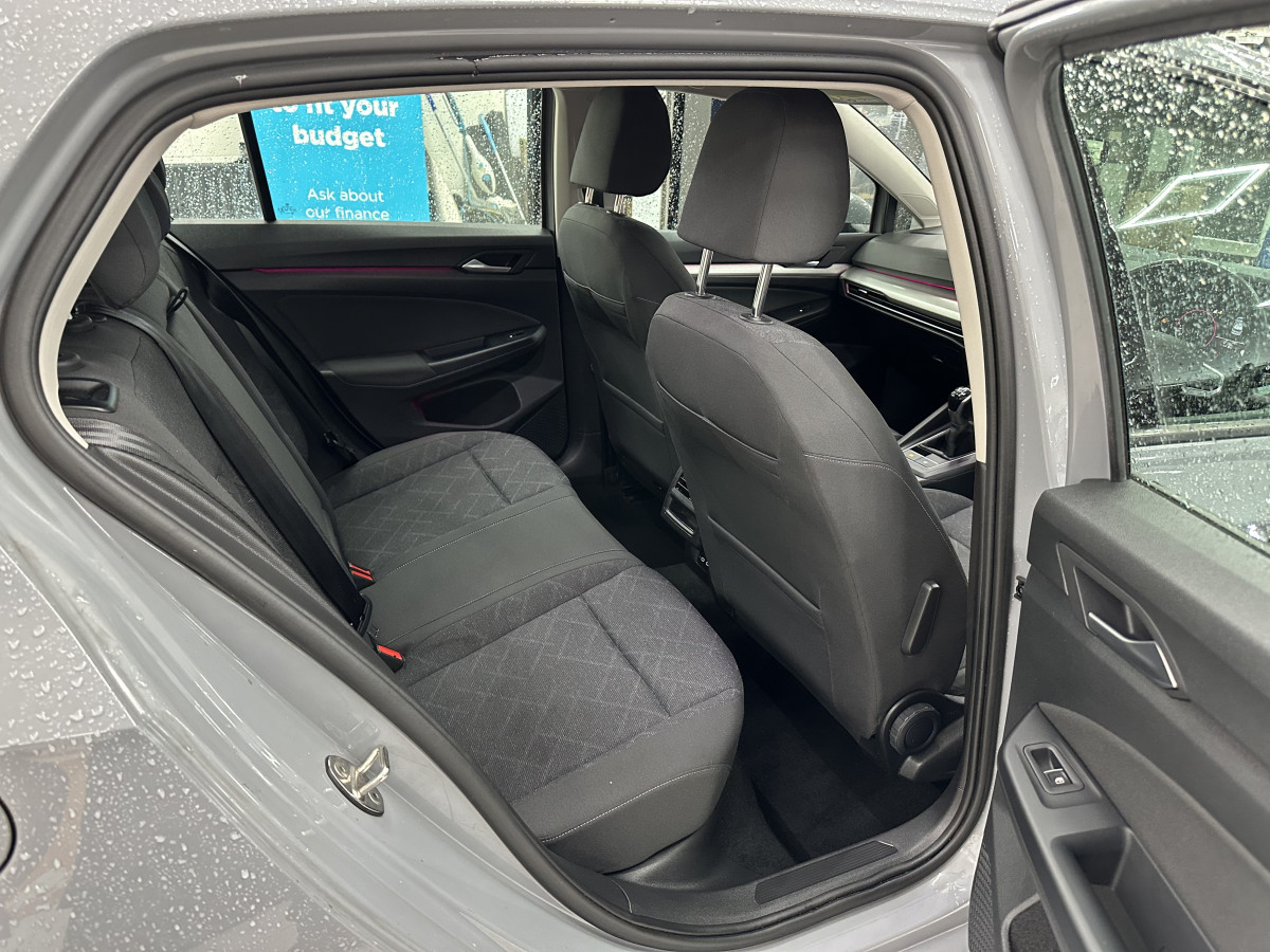 2020 VW GOLF 1.5 TSi LIFE FINISHED in NARDO GREY with ONLY 69K