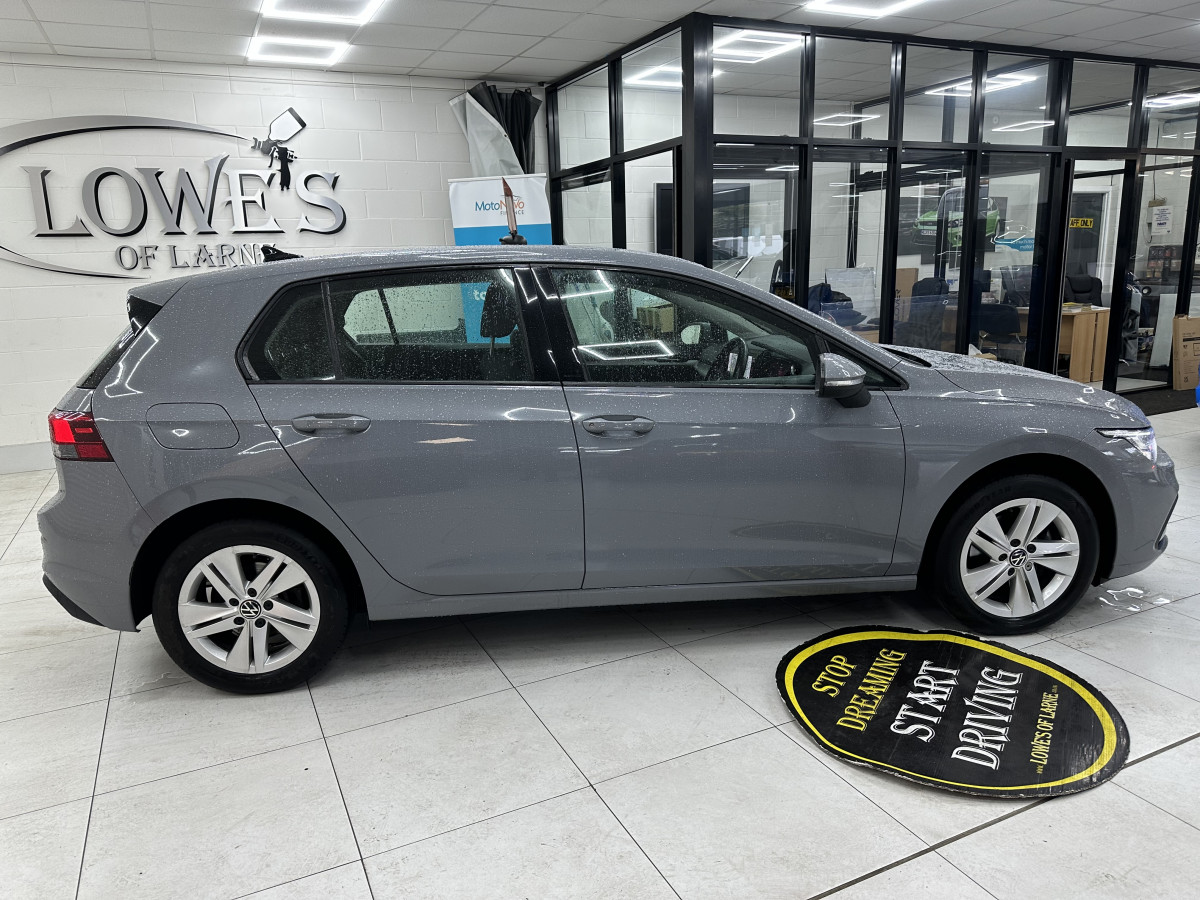 2020 VW GOLF 1.5 TSi LIFE FINISHED in NARDO GREY with ONLY 69K