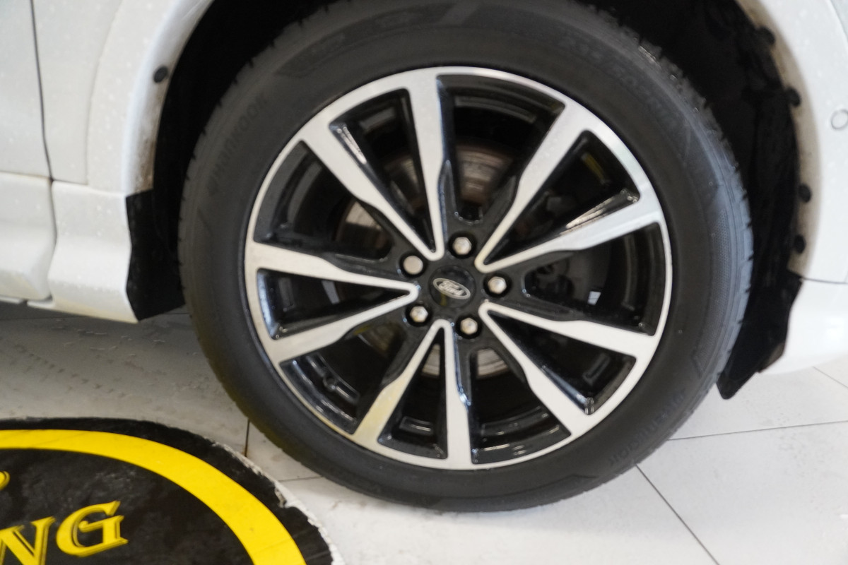 2019 (JULY) FORD KUGA 2.0 TDCi ST-LINE AUTOMATIC — ONLY 79K