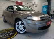 2010 RENAULT MEGANE 1.5 DCi DYNAMIQUE S CONVERTIBLE with ONLY 52,000 MILES — BLACK LEATHER