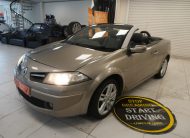 2010 RENAULT MEGANE 1.5 DCi DYNAMIQUE S CONVERTIBLE with ONLY 52,000 MILES — BLACK LEATHER