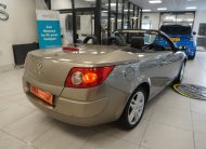 2010 RENAULT MEGANE 1.5 DCi DYNAMIQUE S CONVERTIBLE with ONLY 52,000 MILES — BLACK LEATHER