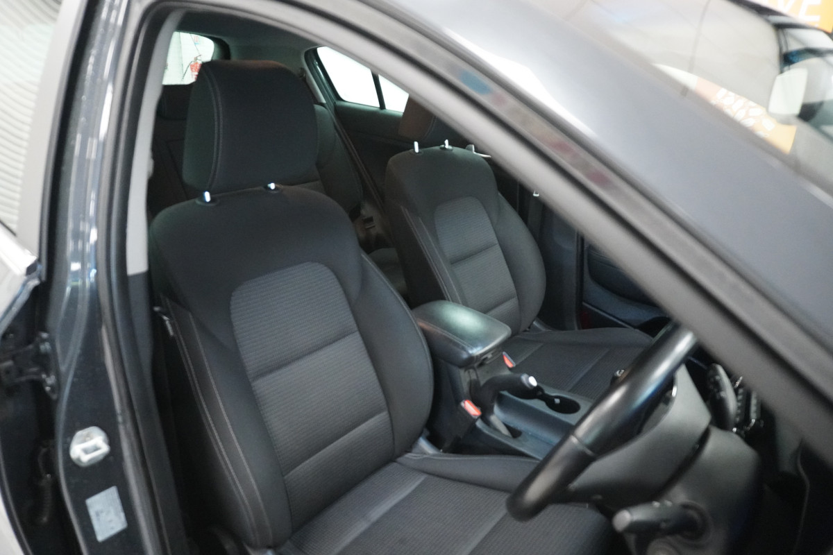 2018 (JULY) KIA SPORTAGE 1.6 CRDi ISG2 — SAT NAV