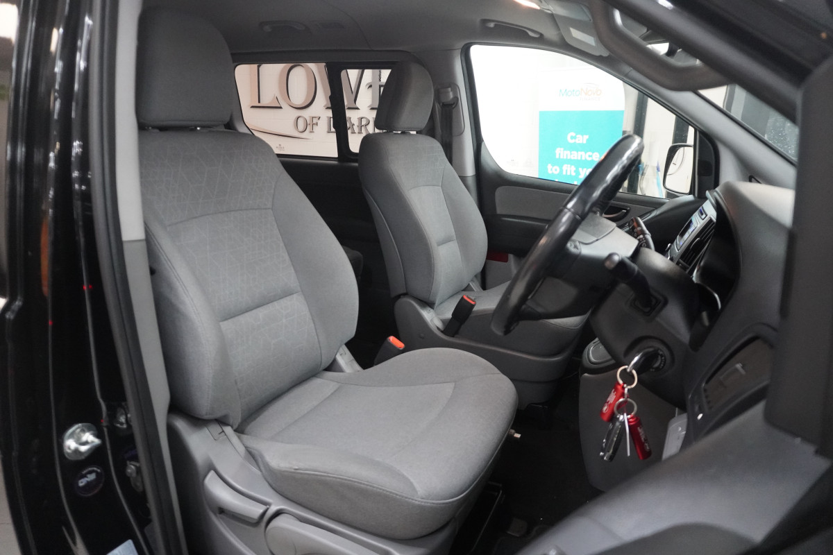 2019 (JUNE) HYUNDAI i800 2.5 CRDi SE NAV 8 SEATER — NEW MODEL — SAT NAV — REAR CAMERA
