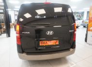 2019 (JUNE) HYUNDAI i800 2.5 CRDi SE NAV 8 SEATER — NEW MODEL — SAT NAV — REAR CAMERA