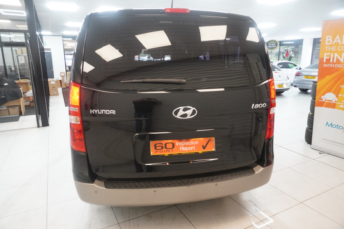 2019 (JUNE) HYUNDAI i800 2.5 CRDi SE NAV 8 SEATER — NEW MODEL — SAT NAV — REAR CAMERA