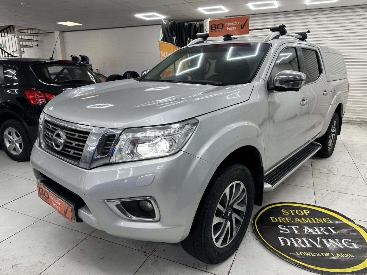 2017 (JUNE) NISSAN NAVARA 2.3 DCi 190 TEKNA DOUBLE CAB PICK-UP AUTOMATIC with ONLY 99K — HEATED LEATHER, SAT NAV —***NO VAT***