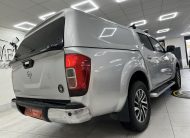 2017 (JUNE) NISSAN NAVARA 2.3 DCi 190 TEKNA DOUBLE CAB PICK-UP AUTOMATIC with ONLY 99K — HEATED LEATHER, SAT NAV —***NO VAT***