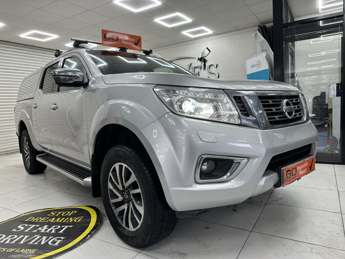 2017 (JUNE) NISSAN NAVARA 2.3 DCi 190 TEKNA DOUBLE CAB PICK-UP AUTOMATIC with ONLY 99K — HEATED LEATHER, SAT NAV —***NO VAT***