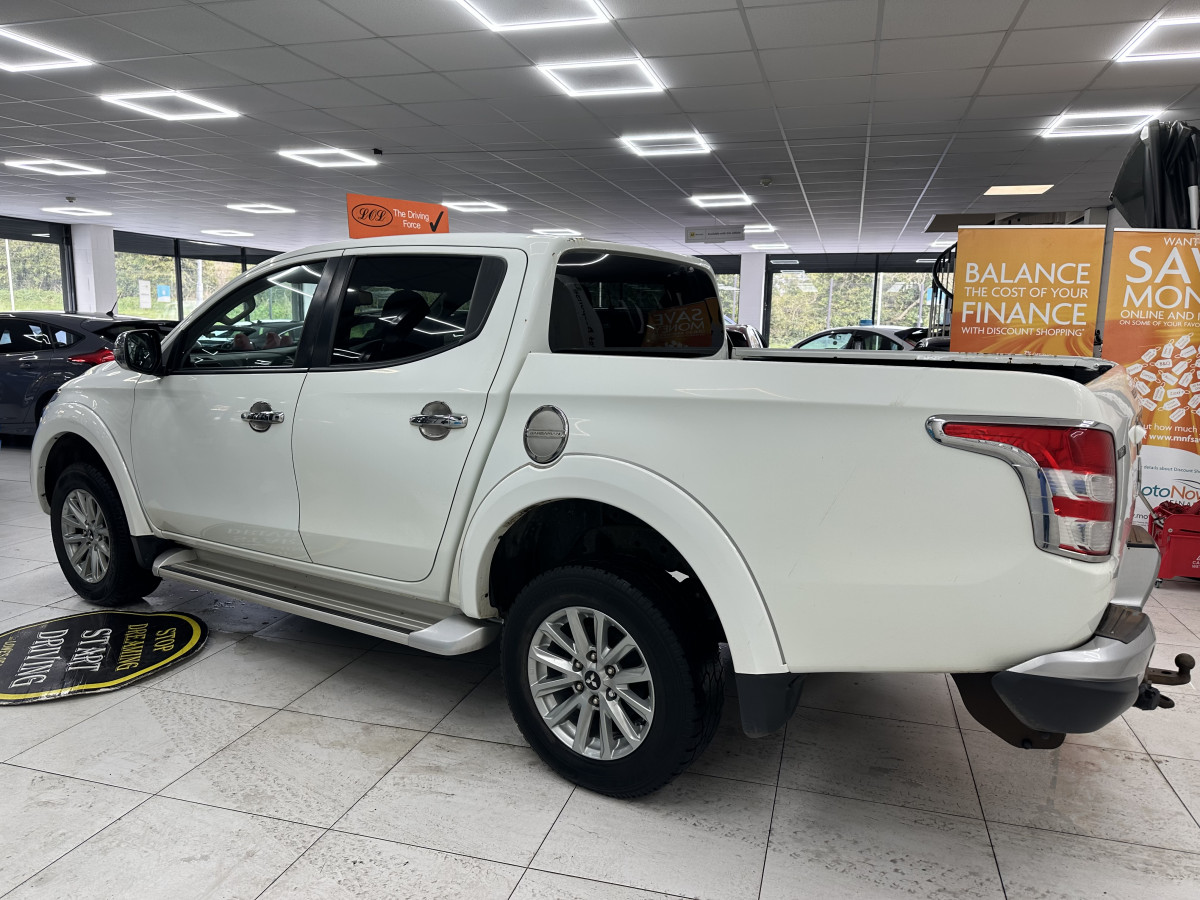 2018 MITSUBISHI L200 DI-D 178 DOUBLE CAB — BLACK LEATHER, SAT NAV, REAR PARKING CAMERA