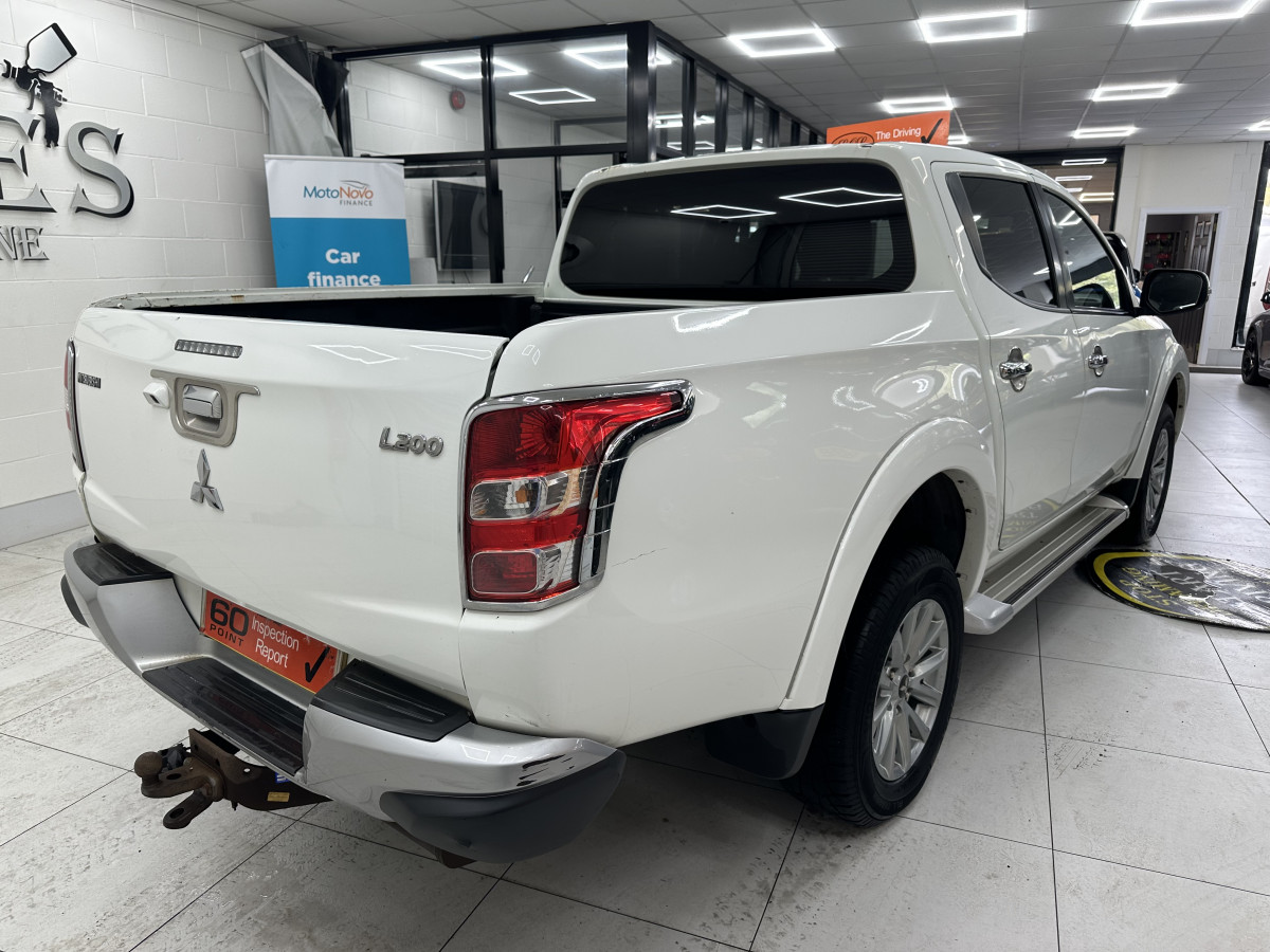 2018 MITSUBISHI L200 DI-D 178 DOUBLE CAB — BLACK LEATHER, SAT NAV, REAR PARKING CAMERA