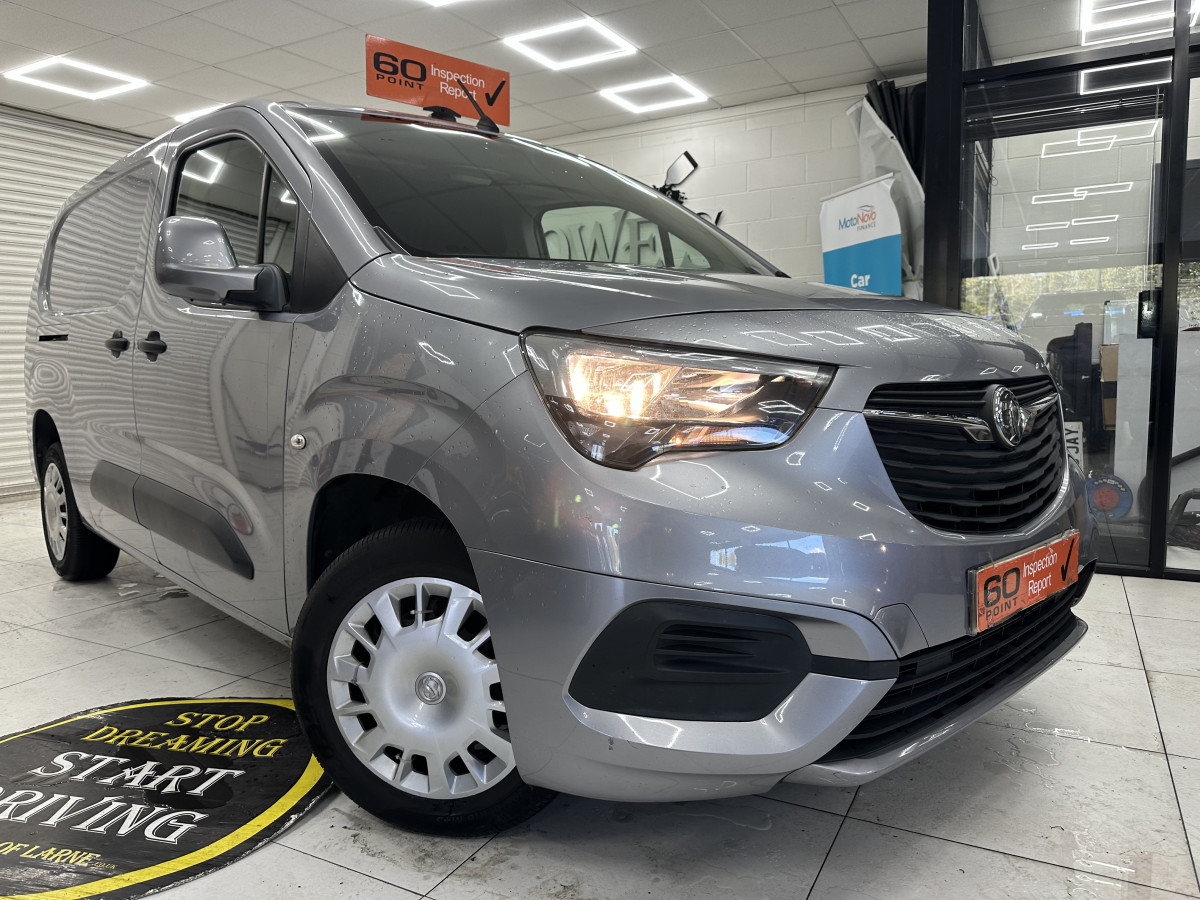 2019 (MAY) VAUXHALL COMBO 1.6 TURBO D H1 SPORTIVE with ONLY 55,000 MILES —- NO VAT