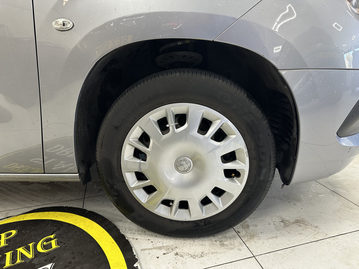 2019 (MAY) VAUXHALL COMBO 1.6 TURBO D H1 SPORTIVE with ONLY 55,000 MILES —- NO VAT