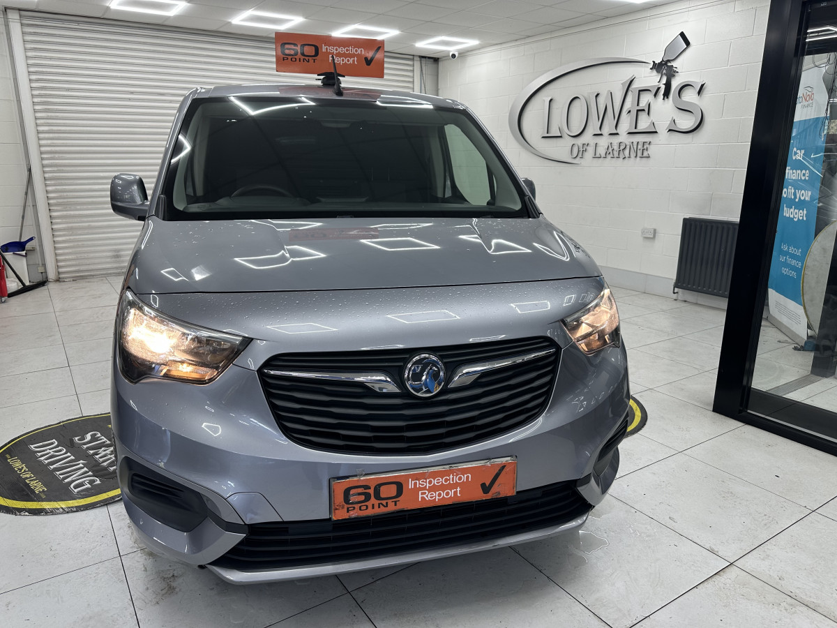 2019 (MAY) VAUXHALL COMBO 1.6 TURBO D H1 SPORTIVE with ONLY 55,000 MILES —- NO VAT