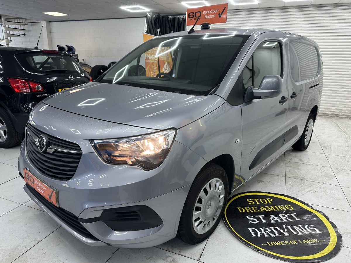 2019 (MAY) VAUXHALL COMBO 1.6 TURBO D H1 SPORTIVE with ONLY 55,000 MILES —- NO VAT