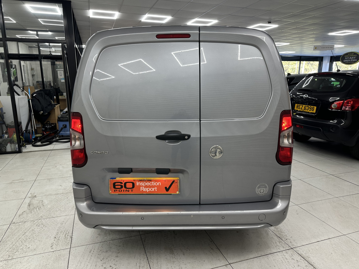 2019 (MAY) VAUXHALL COMBO 1.6 TURBO D H1 SPORTIVE with ONLY 55,000 MILES —- NO VAT