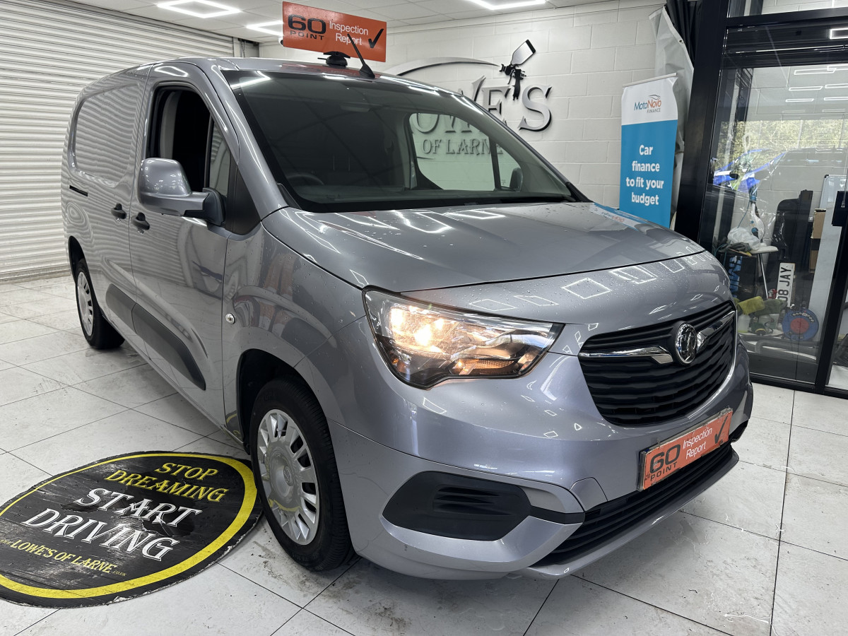 2019 (MAY) VAUXHALL COMBO 1.6 TURBO D H1 SPORTIVE with ONLY 55,000 MILES —- NO VAT
