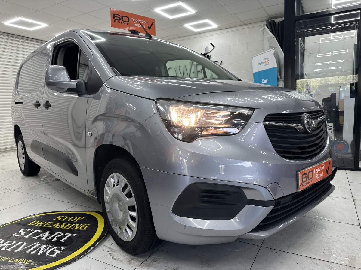 2019 (MAY) VAUXHALL COMBO 1.6 TURBO D H1 SPORTIVE with ONLY 55,000 MILES —- NO VAT