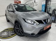 2017 NISSAN QASHQAI 1.5 DCi TEKNA with BLACK LEATHER, SAT NAV & REAR CAMERA — ONLY 79K