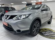 2017 NISSAN QASHQAI 1.5 DCi TEKNA with BLACK LEATHER, SAT NAV & REAR CAMERA — ONLY 79K