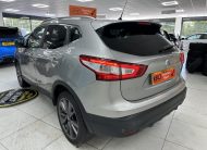 2017 NISSAN QASHQAI 1.5 DCi TEKNA with BLACK LEATHER, SAT NAV & REAR CAMERA — ONLY 79K