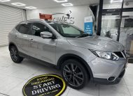 2017 NISSAN QASHQAI 1.5 DCi TEKNA with BLACK LEATHER, SAT NAV & REAR CAMERA — ONLY 79K