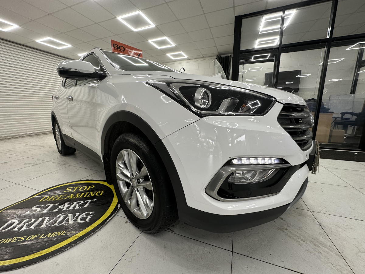 2016 HYUNDAI SANTA FE 2.2 CRDi Blue Drive PREMIUM 7 SEATER — BLACK LEATHER
