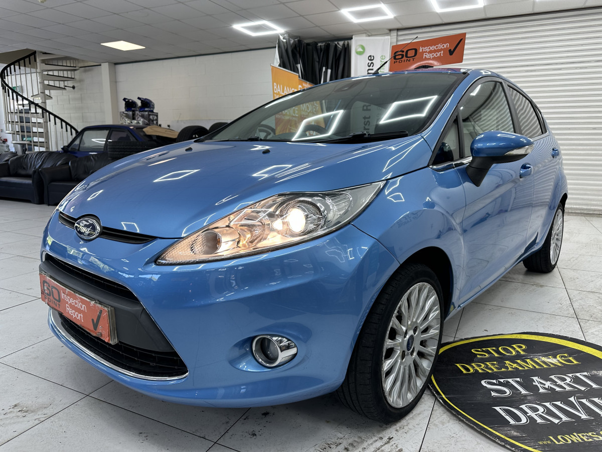 2011 FORD FIESTA 1.6 TDCi TITANIUM — ONLY £20 ROAD TAX