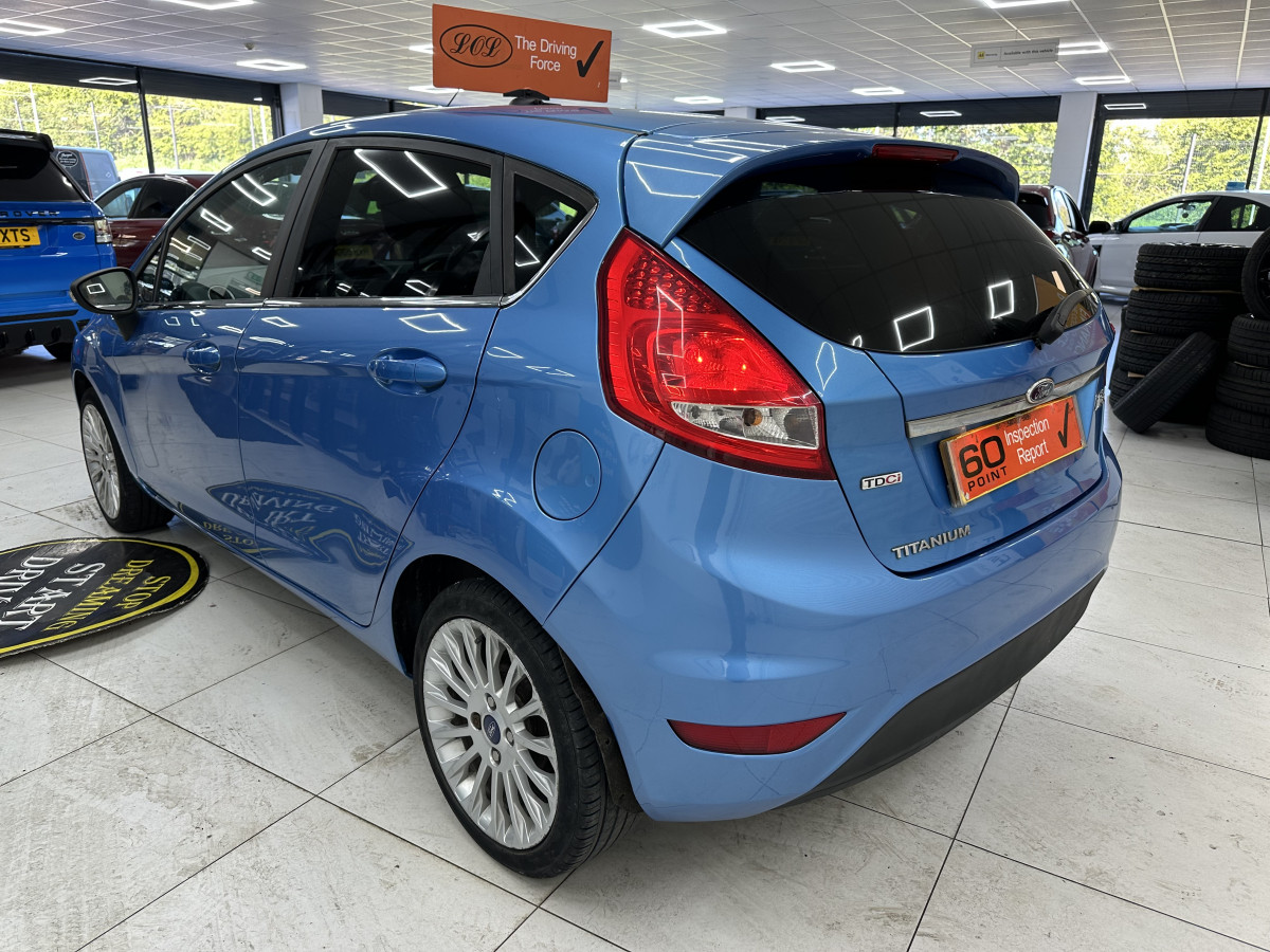 2011 FORD FIESTA 1.6 TDCi TITANIUM — ONLY £20 ROAD TAX