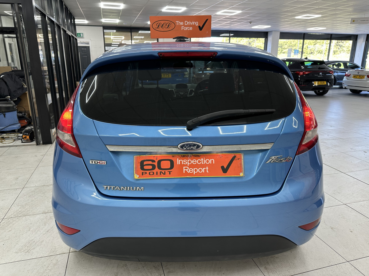 2011 FORD FIESTA 1.6 TDCi TITANIUM — ONLY £20 ROAD TAX