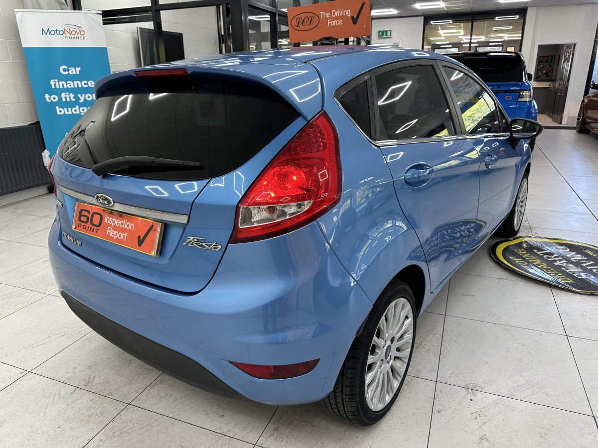 2011 FORD FIESTA 1.6 TDCi TITANIUM — ONLY £20 ROAD TAX
