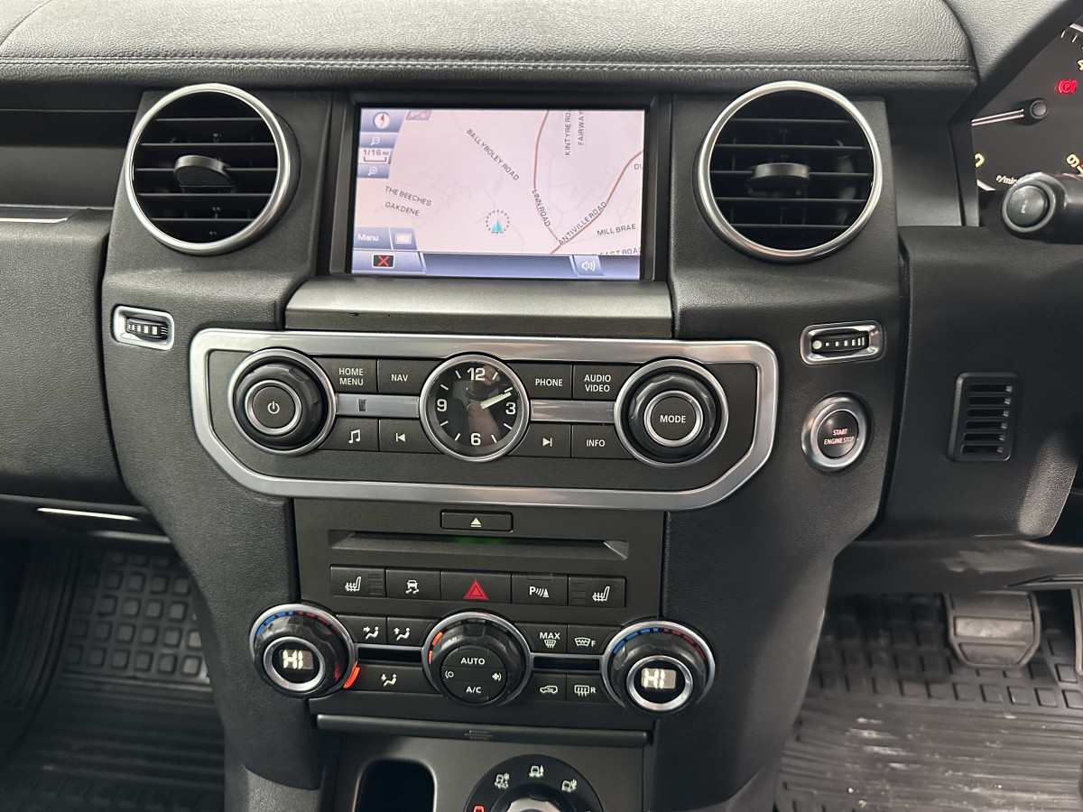 2010 LANDROVER DISCOVERY 3.0 TDV6 XS 7 SEATER AUTOMATIC — BLACK LEATHER & SAT NAV