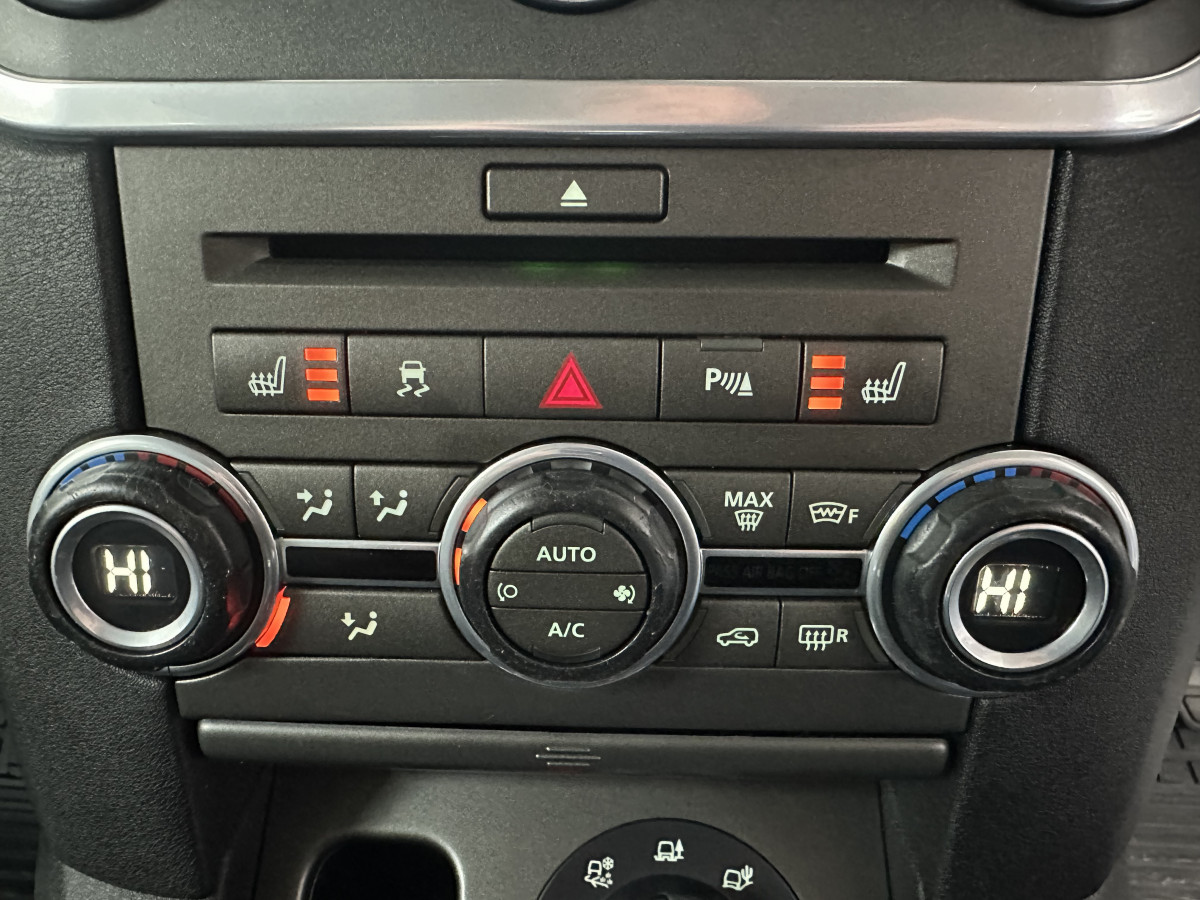 2010 LANDROVER DISCOVERY 3.0 TDV6 XS 7 SEATER AUTOMATIC — BLACK LEATHER & SAT NAV