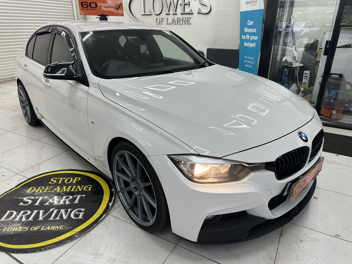 2015 (OCT) BMW 318D M SPORT  — BLACK LEATHER, SAT NAV and 20″ ALLOYS