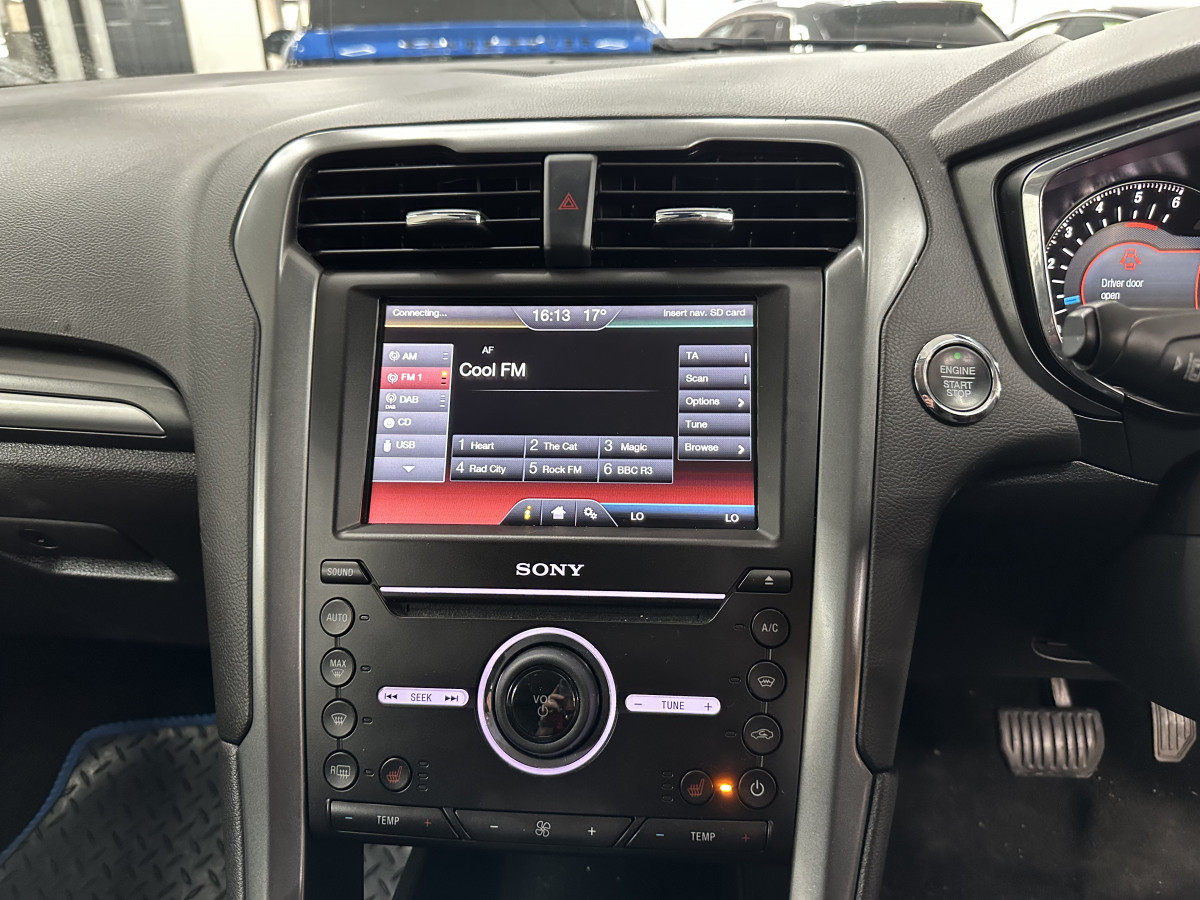 2015 (JULY) FORD MONDEO 2.0 TDCi TITANIUM AUTOMATIC — ONLY 94K — BLACK LEATHER, SAT NAV & 19″ ALLOYS