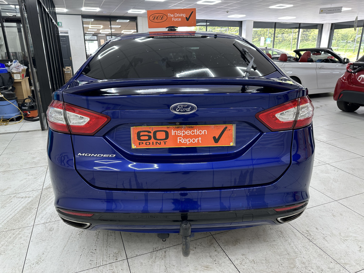 2015 (JULY) FORD MONDEO 2.0 TDCi TITANIUM AUTOMATIC — ONLY 94K — BLACK LEATHER, SAT NAV & 19″ ALLOYS