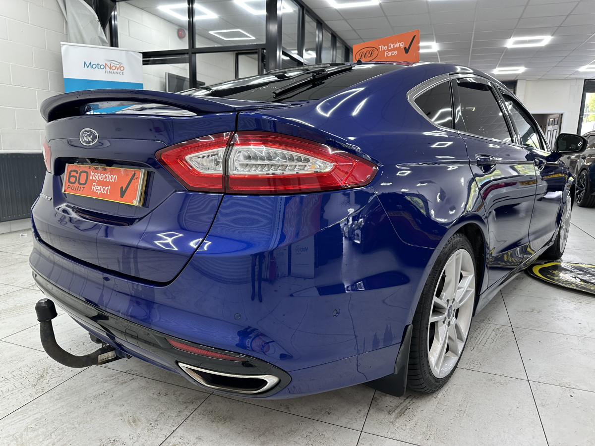 2015 (JULY) FORD MONDEO 2.0 TDCi TITANIUM AUTOMATIC — ONLY 94K — BLACK LEATHER, SAT NAV & 19″ ALLOYS