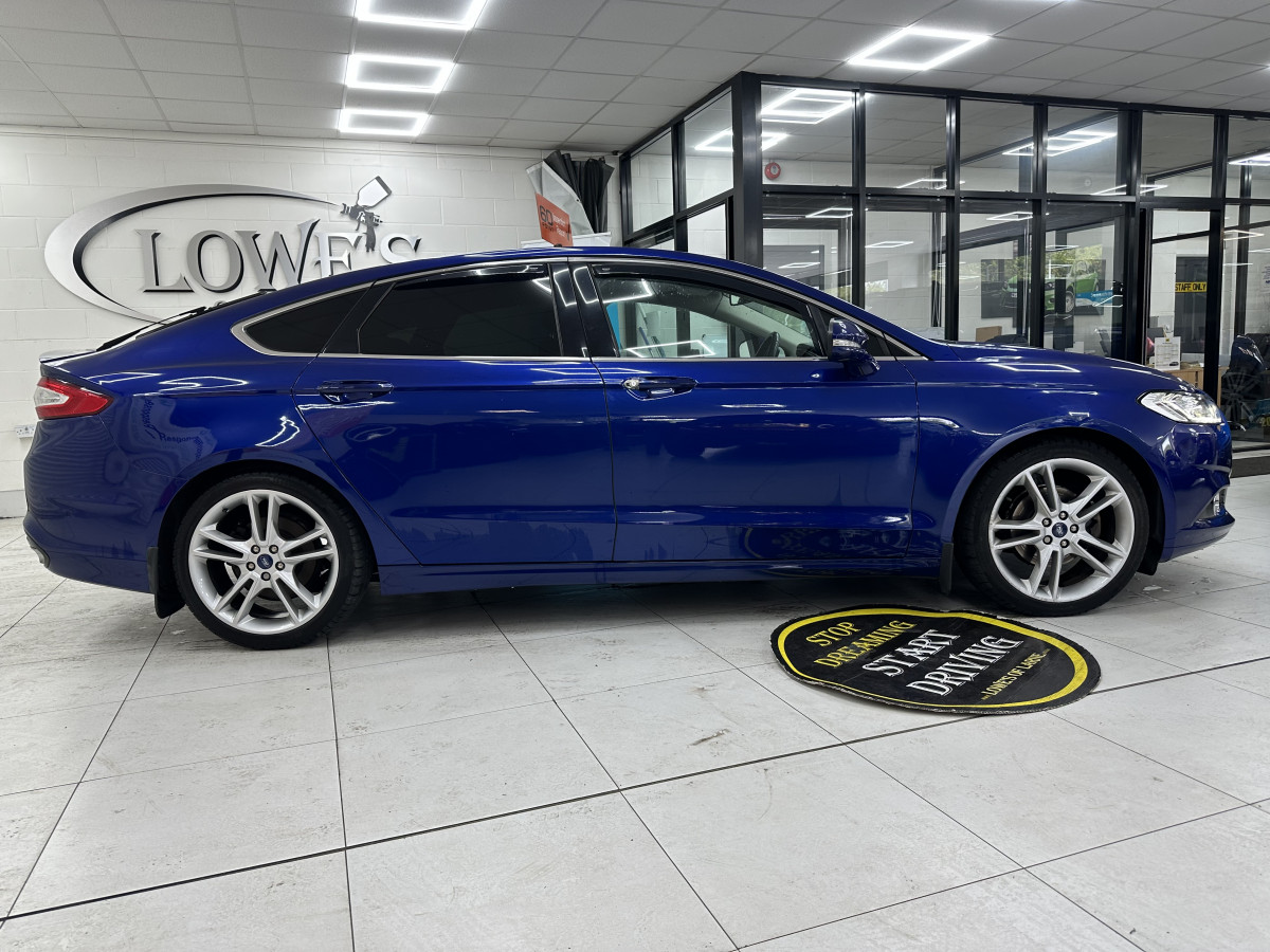 2015 (JULY) FORD MONDEO 2.0 TDCi TITANIUM AUTOMATIC — ONLY 94K — BLACK LEATHER, SAT NAV & 19″ ALLOYS