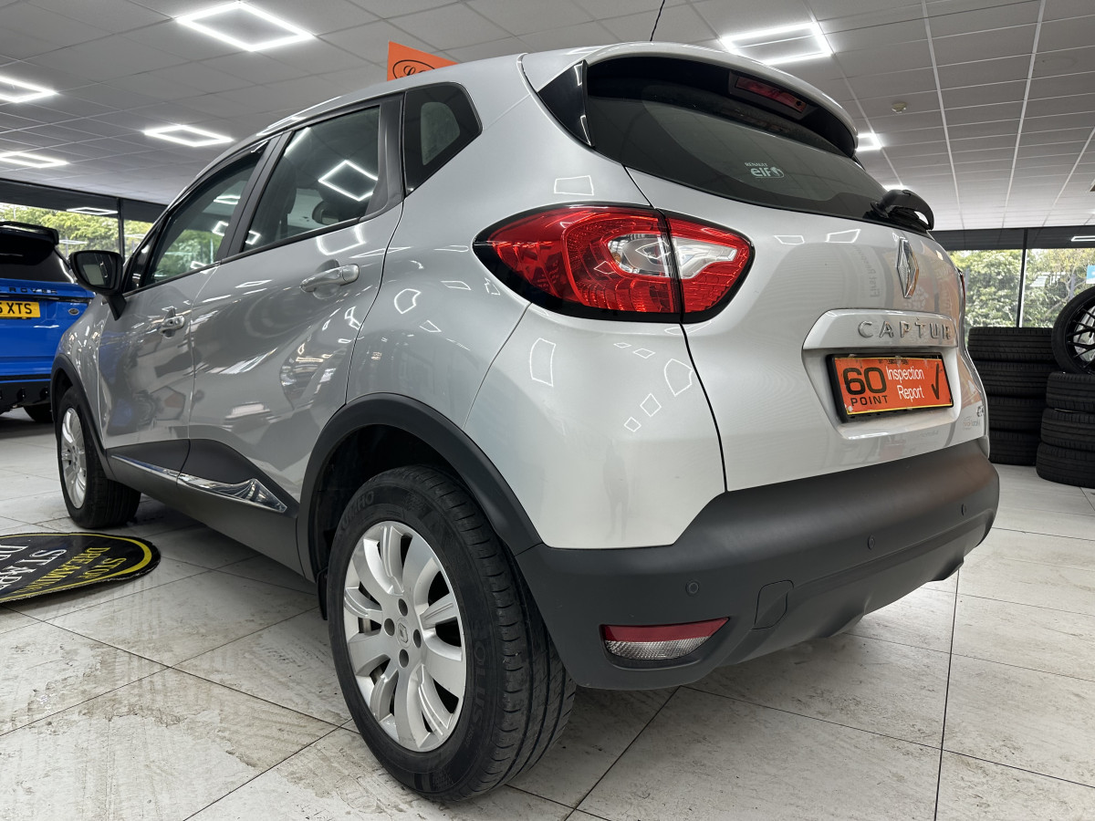2016 (NOV) RENAULT CAPTUR 1.5 DCi EXPRESSION PLUS with ONLY 98,000 MILES