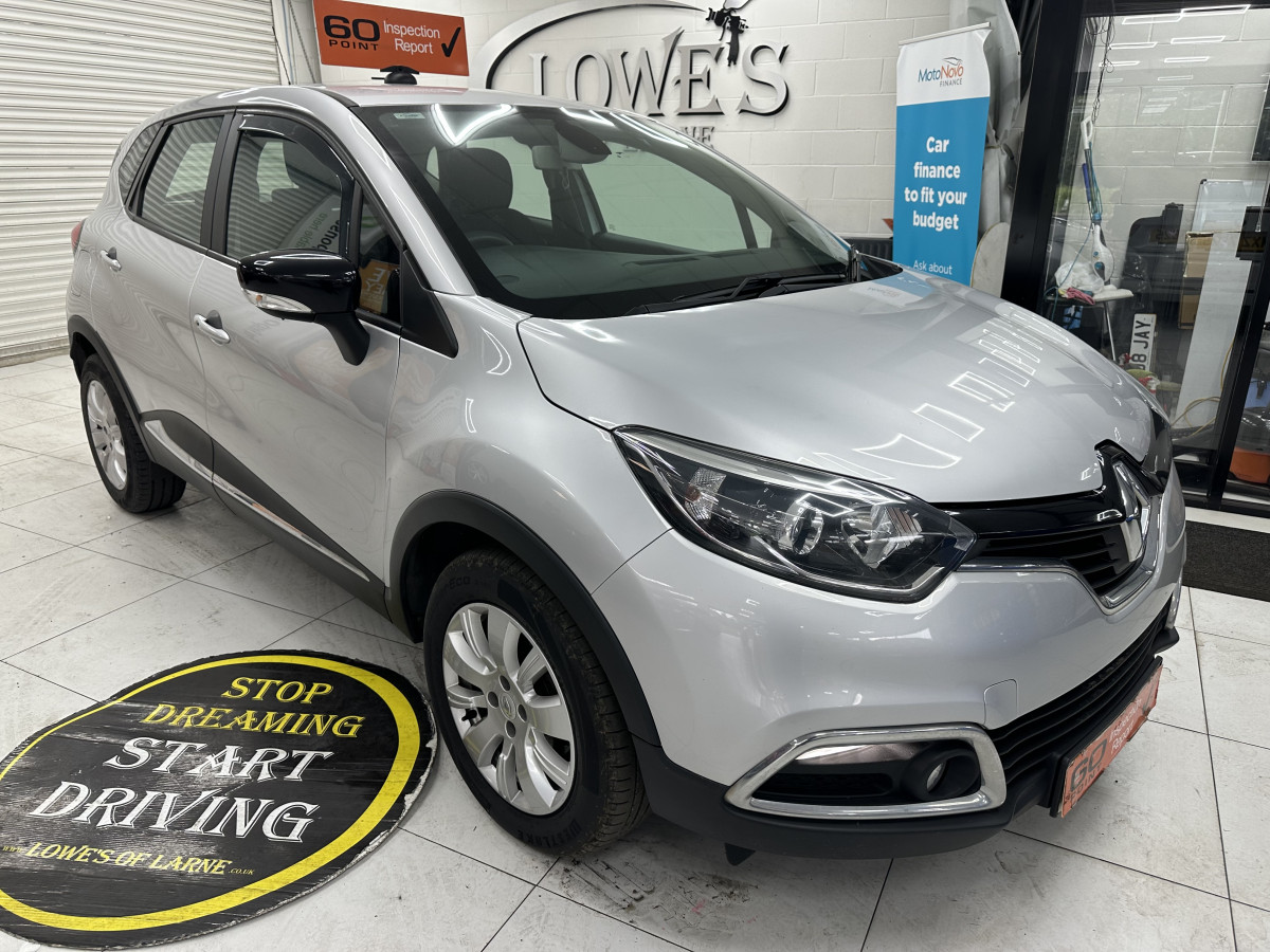 2016 (NOV) RENAULT CAPTUR 1.5 DCi EXPRESSION PLUS with ONLY 98,000 MILES