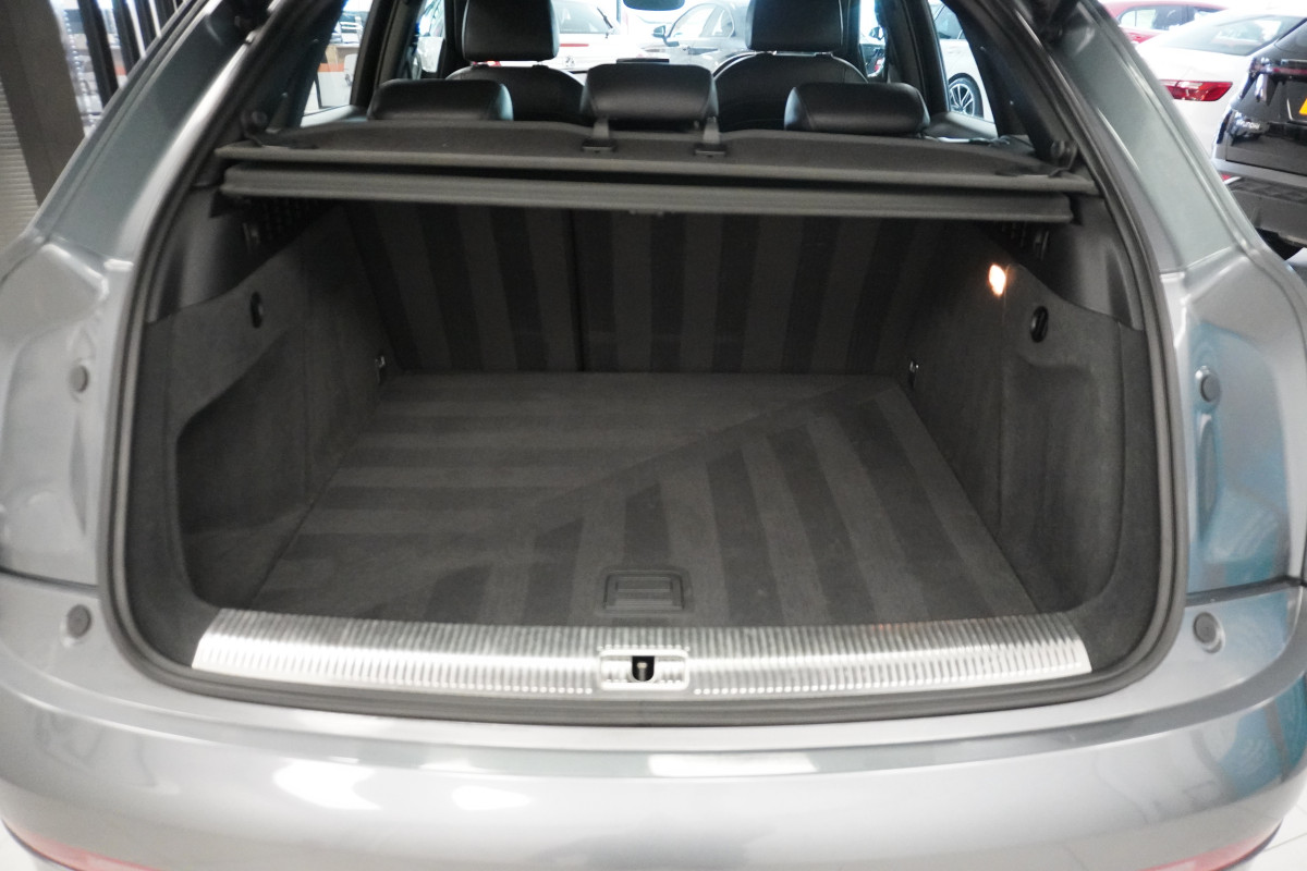 2014 AUDI Q3 2.0 TDi S LINE with BLACK LEATHER