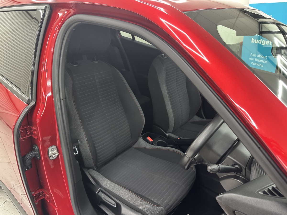 2023 PEUGEOT 2008 1.2 PURETECH ACTIVE PREMIUM PLUS S/S — ONLY 27,000 MILES