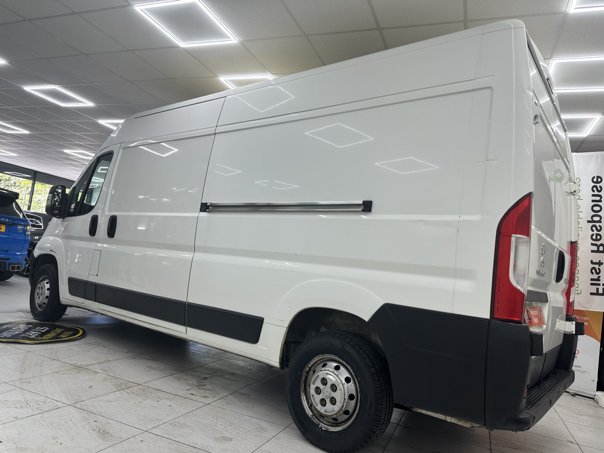 2021 PEUGEOT BOXER 2.2 335 PRO L3H2