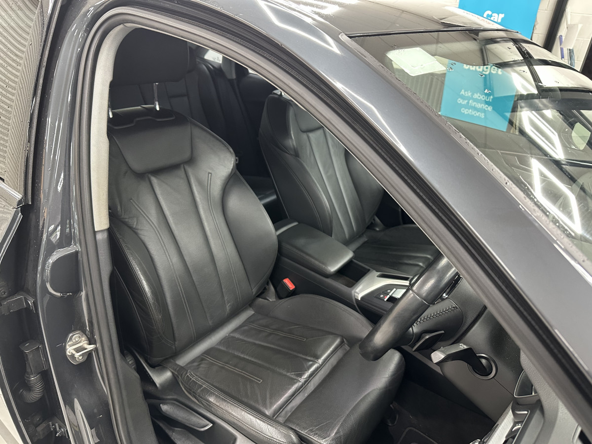 2019 (FEB) AUDI A4 40 2.0 TDi 190BHP SPORT S TRONIC/AUTOMATIC with BLACK LEATHER & SAT NAV