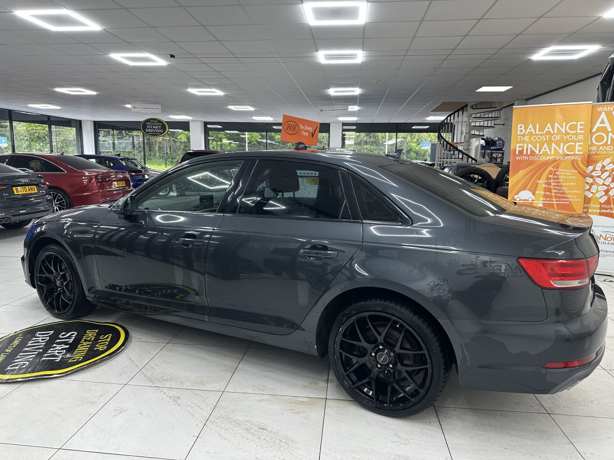2019 (FEB) AUDI A4 40 2.0 TDi 190BHP SPORT S TRONIC/AUTOMATIC with BLACK LEATHER & SAT NAV
