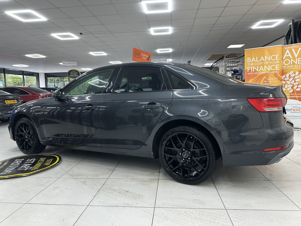2019 (FEB) AUDI A4 40 2.0 TDi 190BHP SPORT S TRONIC/AUTOMATIC with BLACK LEATHER & SAT NAV