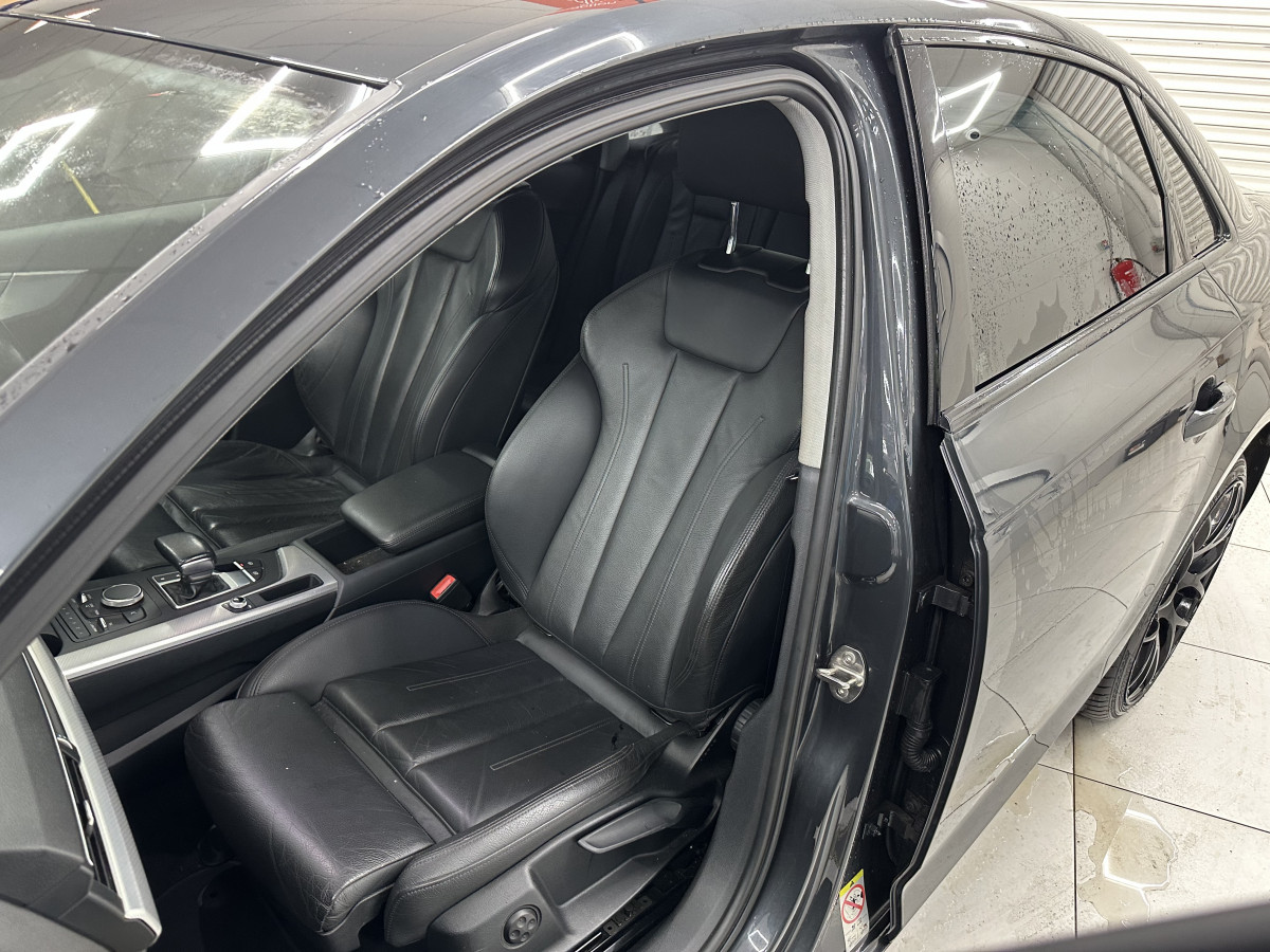 2019 (FEB) AUDI A4 40 2.0 TDi 190BHP SPORT S TRONIC/AUTOMATIC with BLACK LEATHER & SAT NAV