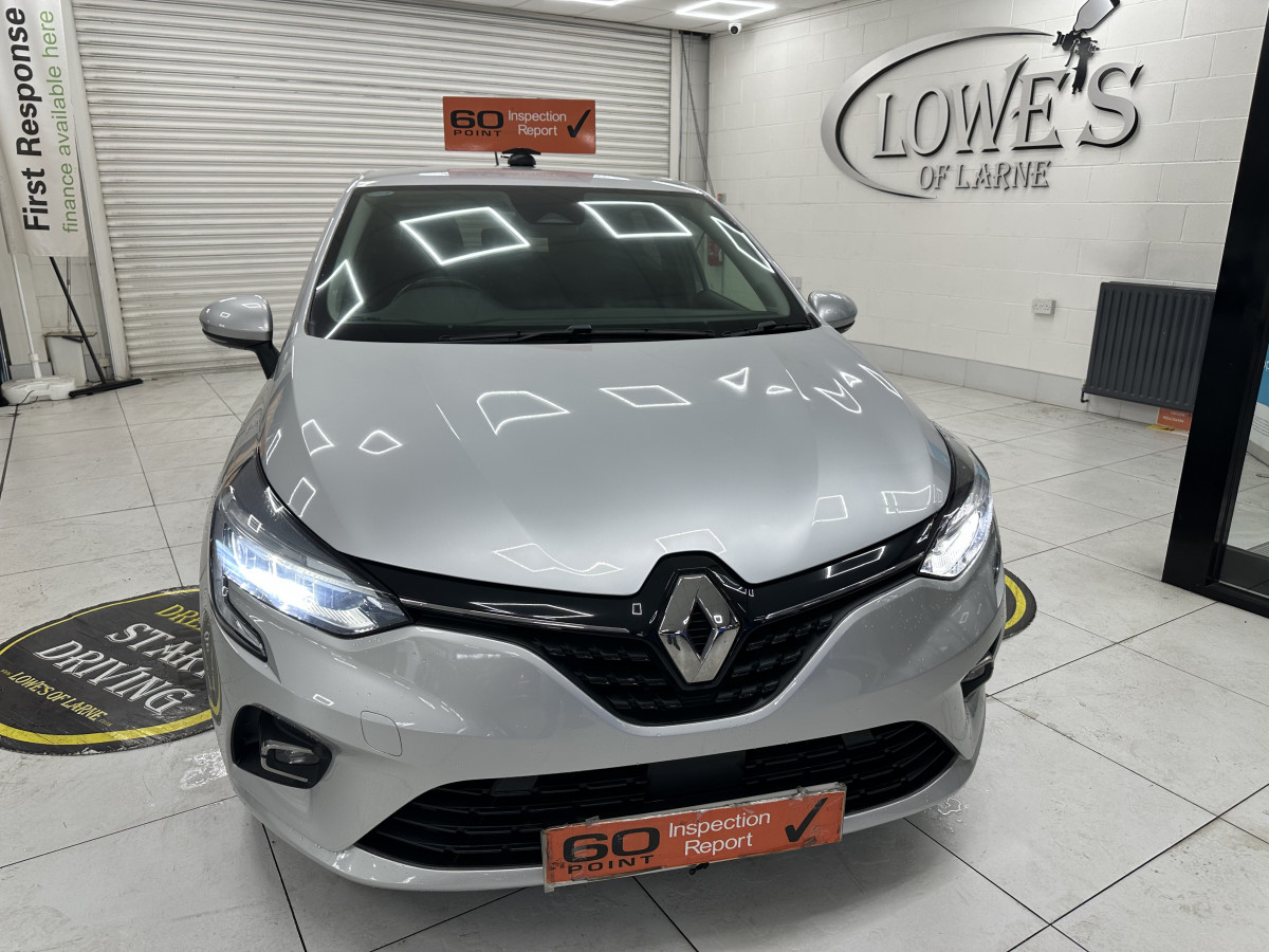 2020 (JULY) RENAULT CLIO 1.0 TCe ICONIC with ONLY 29,000 MILES — SAT NAV