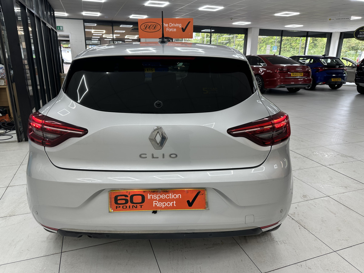 2020 (JULY) RENAULT CLIO 1.0 TCe ICONIC with ONLY 29,000 MILES — SAT NAV
